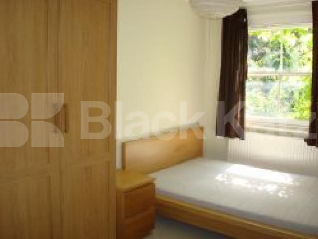 			NEW INSTRUCTION, 2 Bedroom, 1 bath, 1 reception Flat			 Holloway Road, Holloway Road